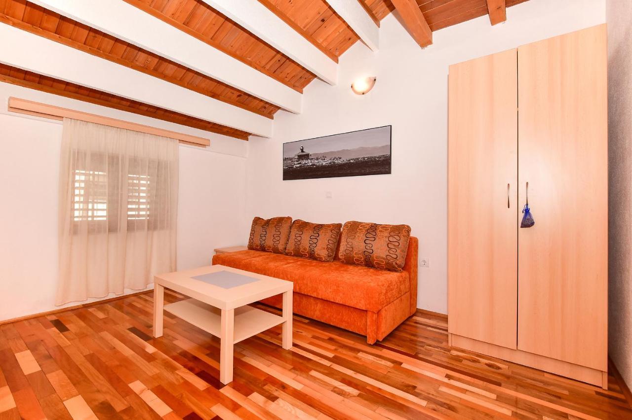 Apartmani Mate Makarska Esterno foto