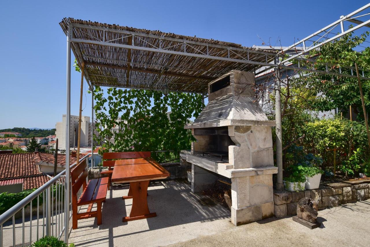 Apartmani Mate Makarska Esterno foto