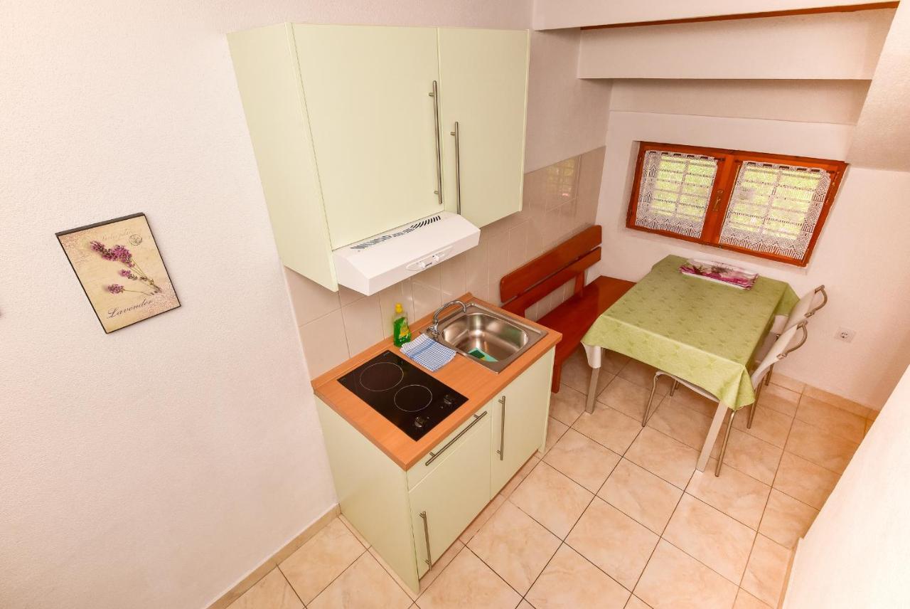 Apartmani Mate Makarska Esterno foto