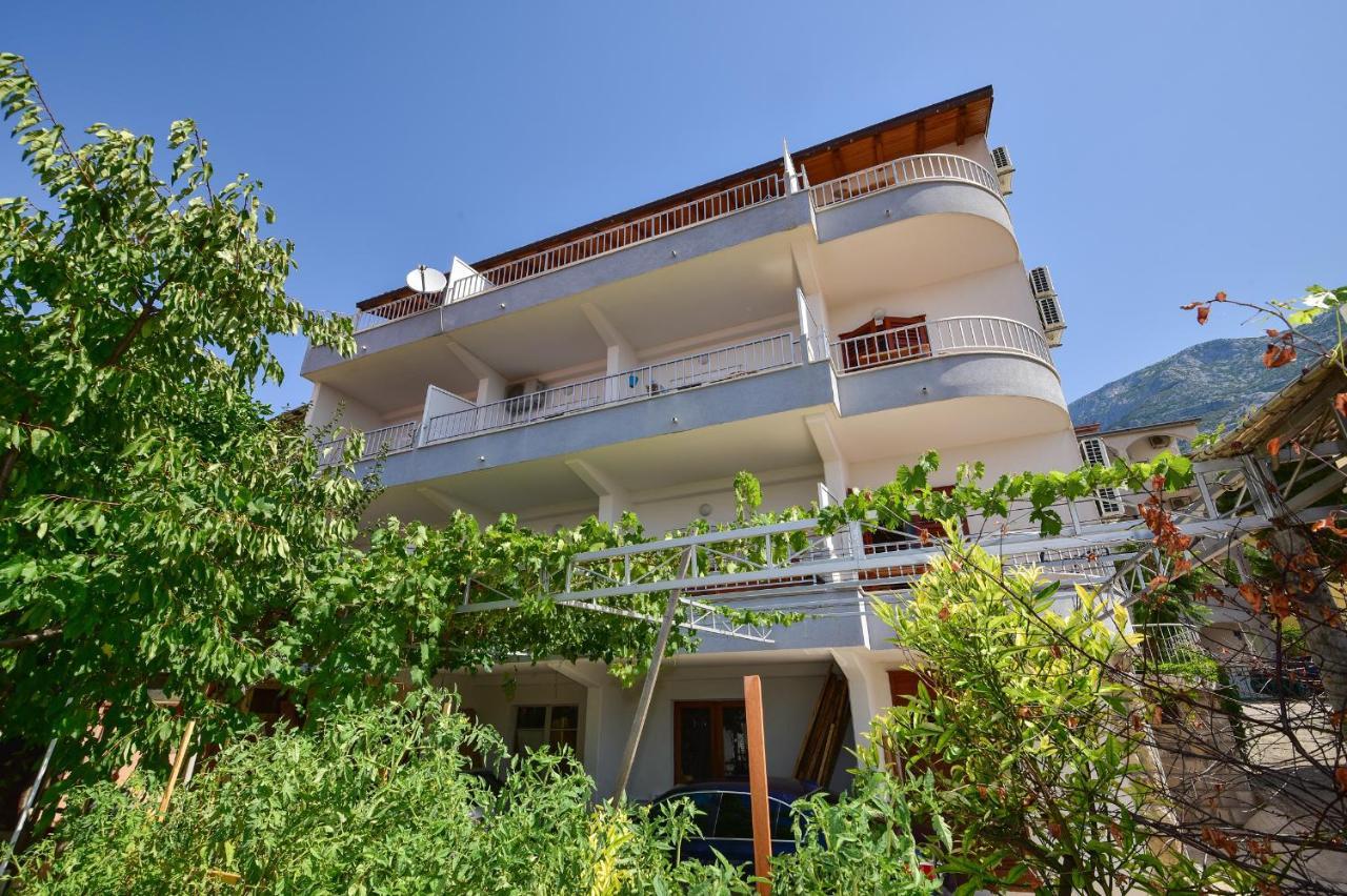 Apartmani Mate Makarska Esterno foto