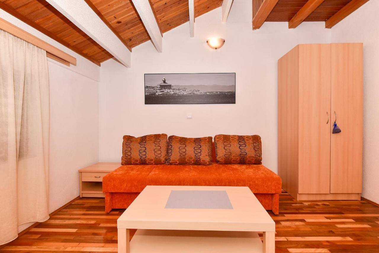 Apartmani Mate Makarska Esterno foto